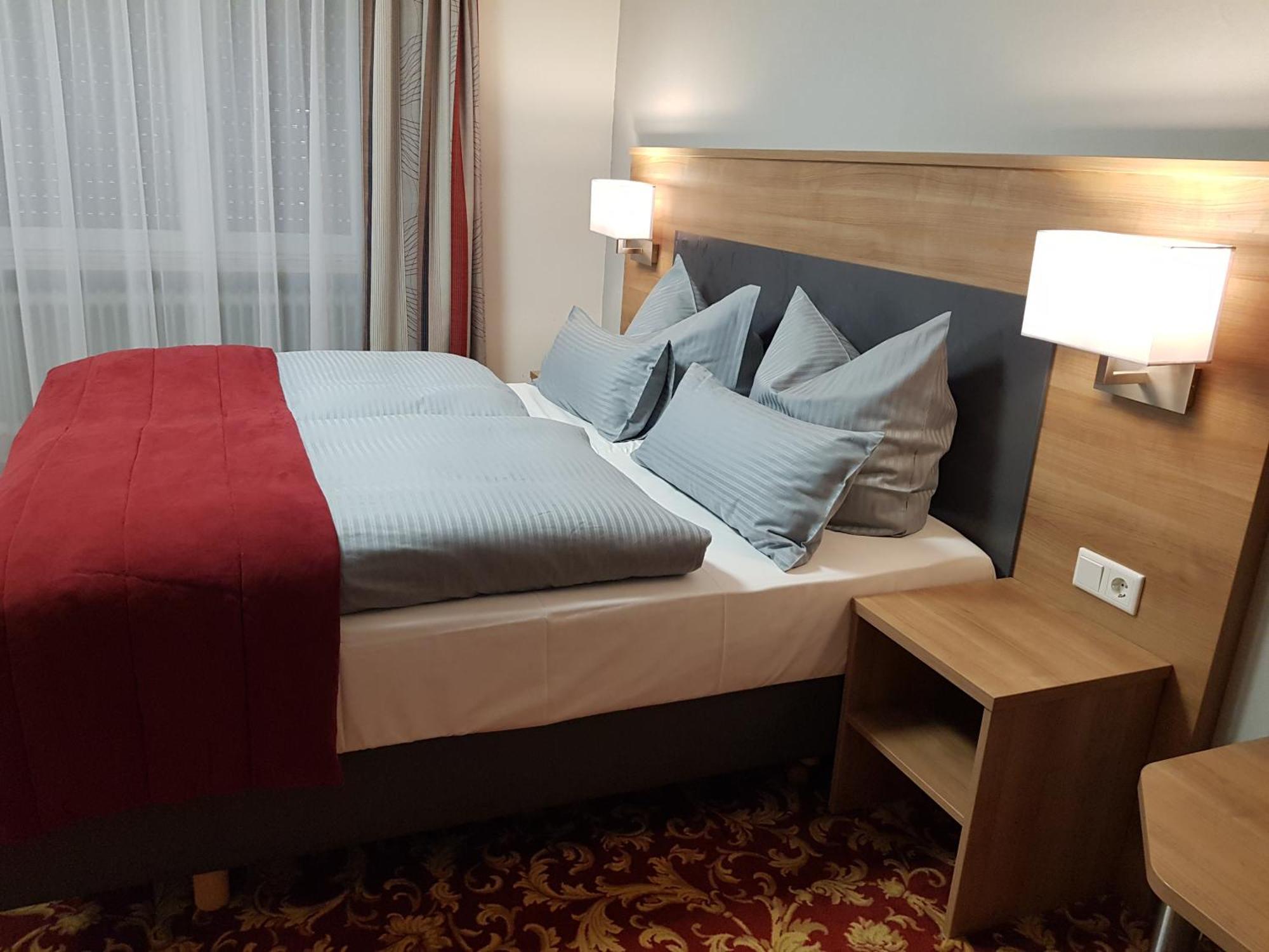 Hotel Landgasthof Hirsch Marktlustenau Dış mekan fotoğraf
